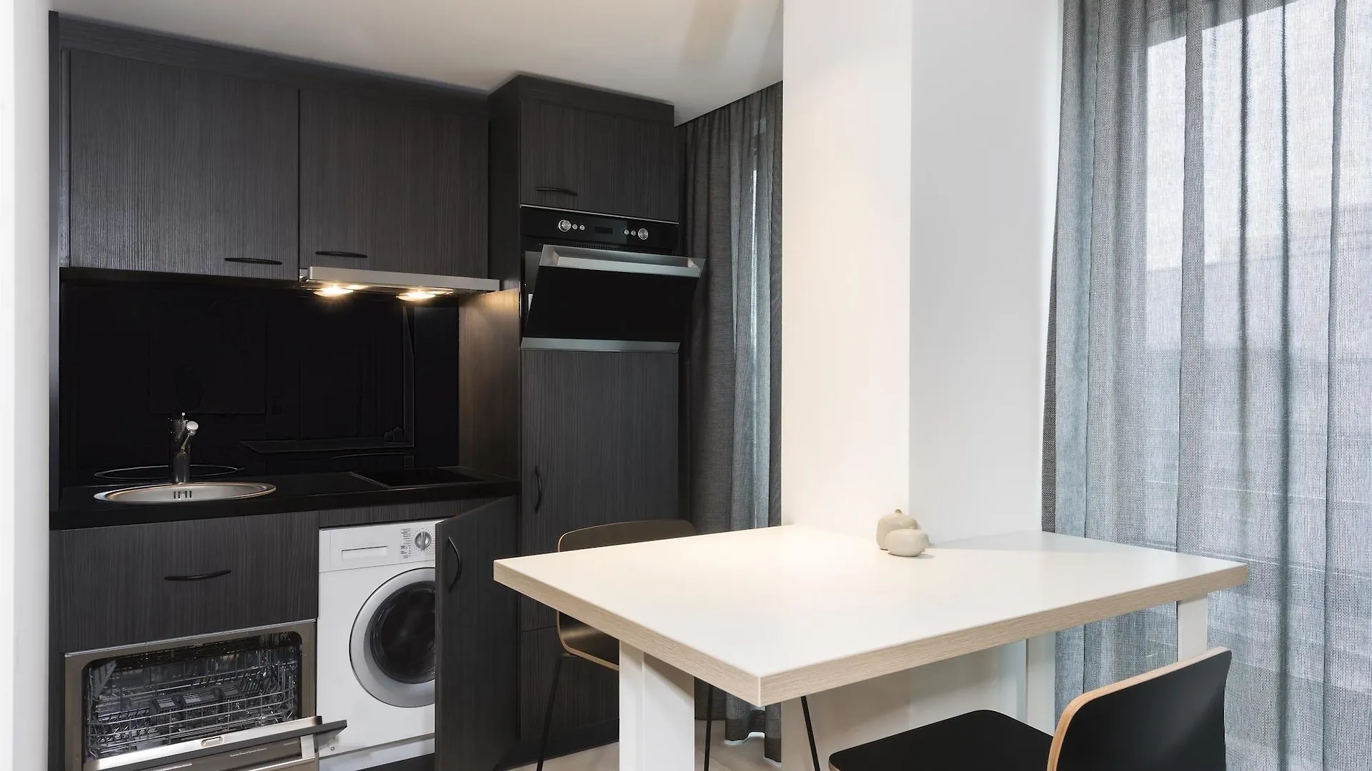 Adina Apartment Hotel Leipzig